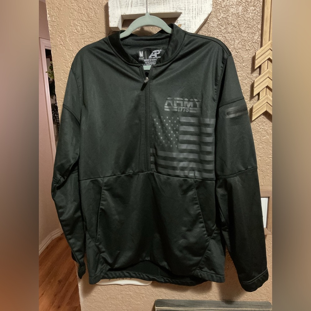 Army Performance Army 1775 Flag Black Pullover Men’s Size Medium